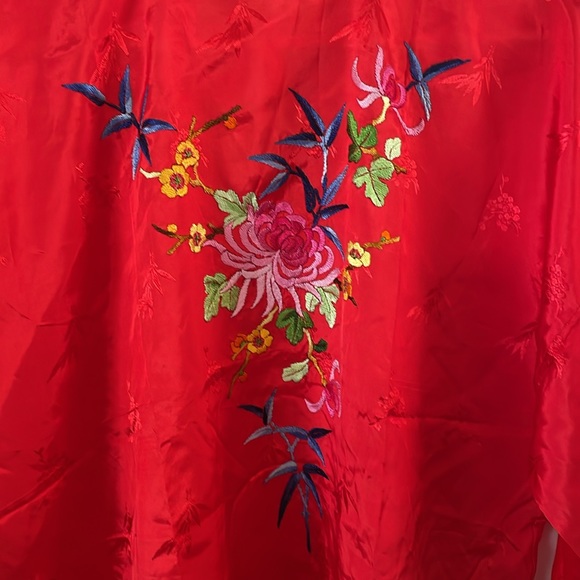 Embroidered kimono Negligee Two pockets Damask satin fabric tone-on-tone pattern - Picture 6 of 10